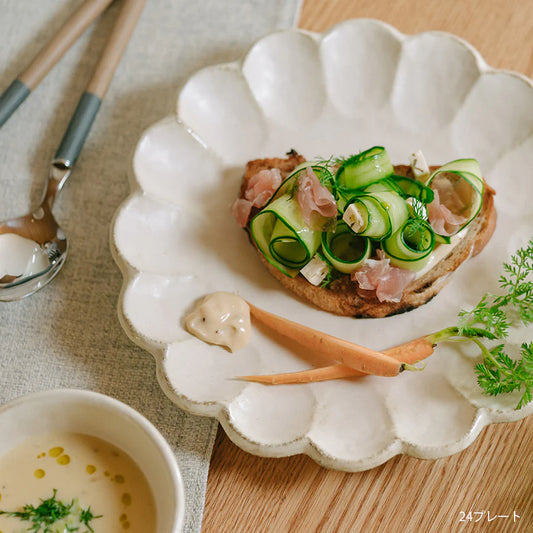 Rokuro Blut's |六魯 小兵製陶所花皿系列8寸餐盤 24cm | 美濃燒