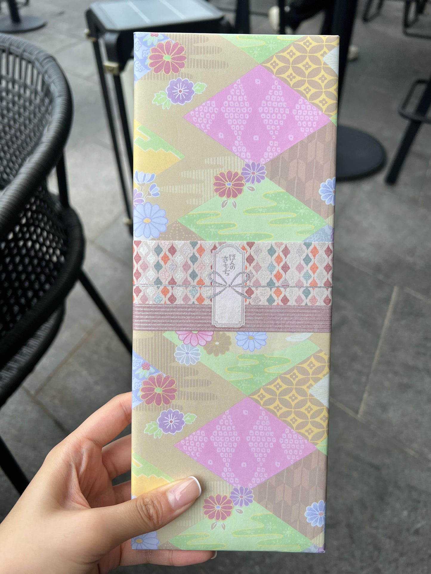 Add gift wrapping 禮物包裝加購服務