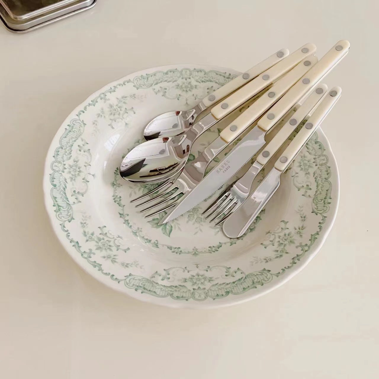 SABRE Paris | Bistrot復古酒館系列亮面餐具 象牙白Ivory