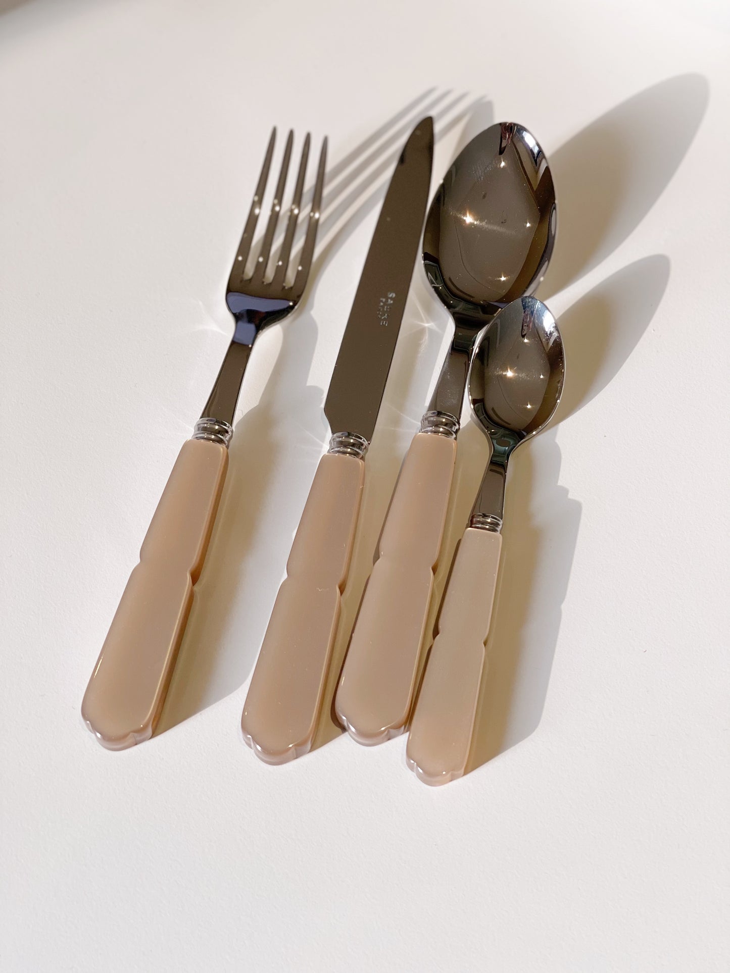 SABRE Paris Gustave 系列餐具 | 香槟粉